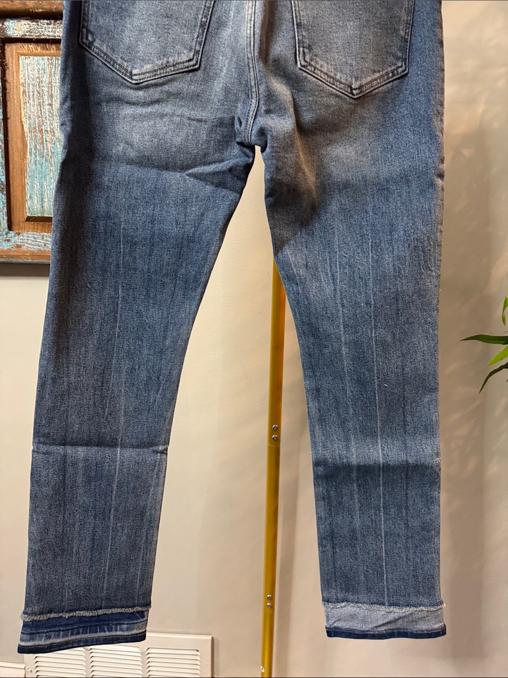 Warp + Weft CDC Paris Cigarette LBlue Slim Straight denim Jeans NWT 27 - Picture 8 of 13